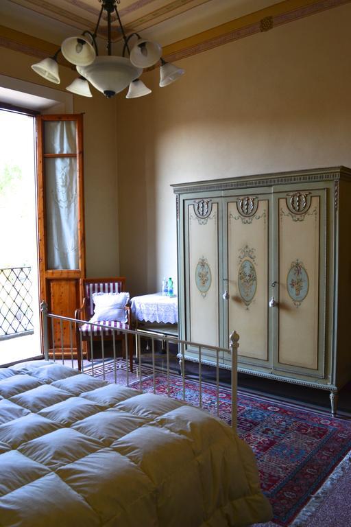 צ'רטאלדו Cosetta Guest House חדר תמונה