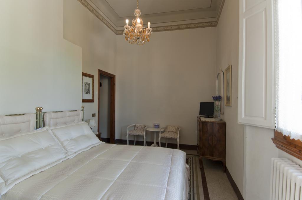 צ'רטאלדו Cosetta Guest House מראה חיצוני תמונה