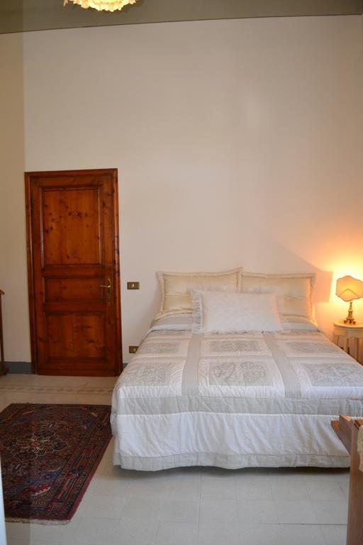 צ'רטאלדו Cosetta Guest House מראה חיצוני תמונה