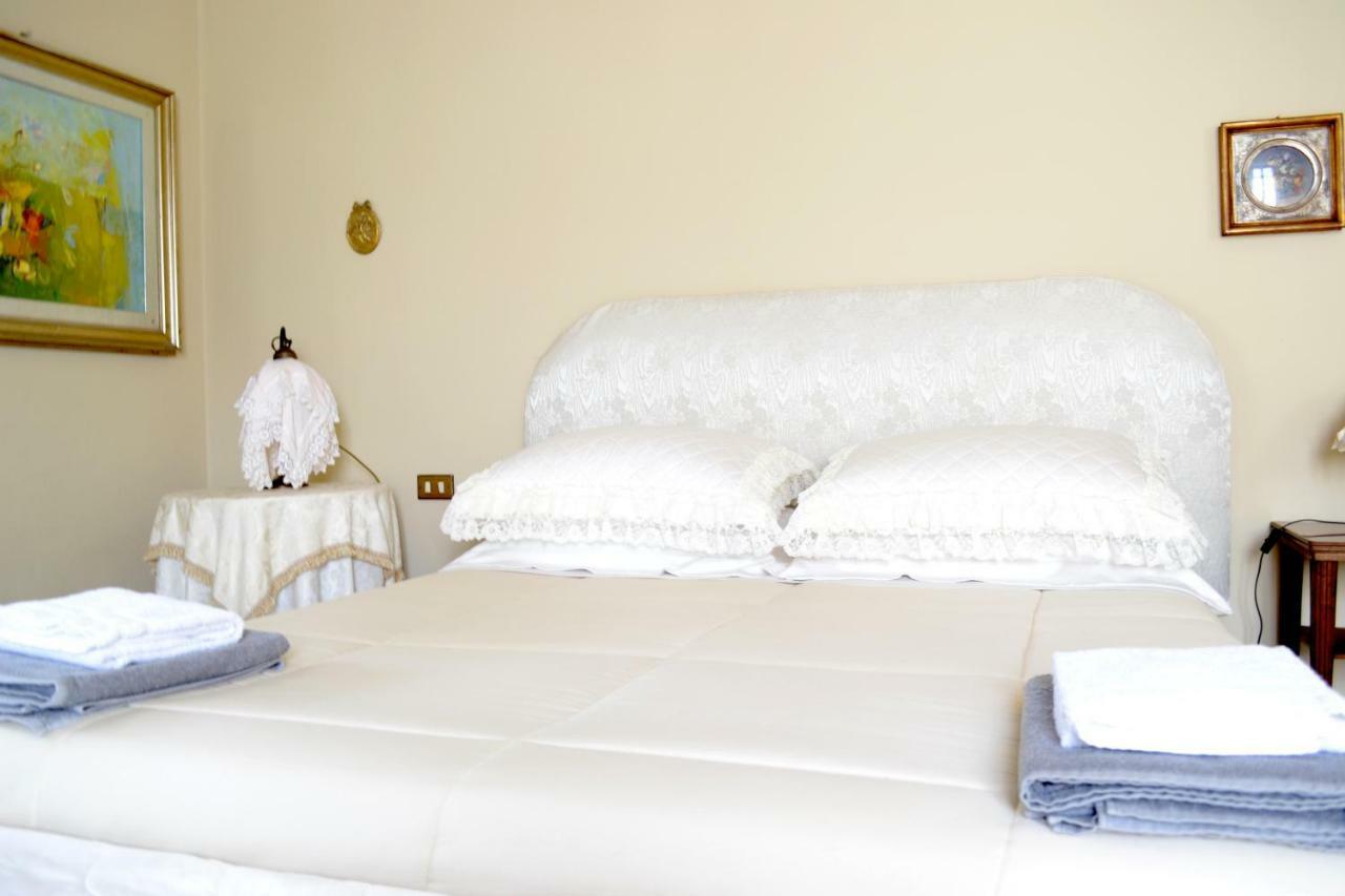 צ'רטאלדו Cosetta Guest House מראה חיצוני תמונה